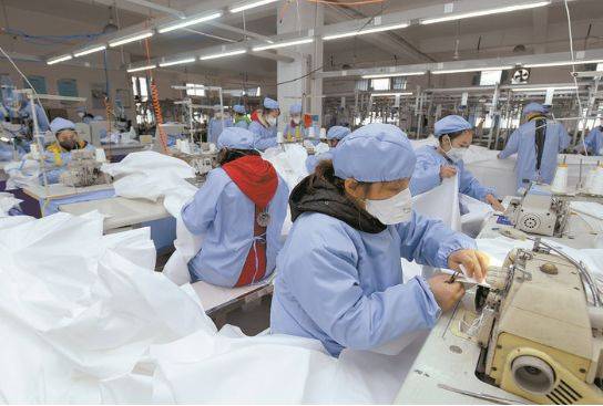 湘潭這家企業(yè)獲一次性醫(yī)用防護(hù)服生產(chǎn)許可,系全省首家!