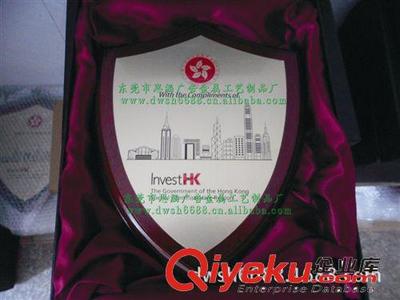 供應生產經商授權牌,會員牌,參觀紀念牌,歡迎來電訂購-東莞市虎門思涵廣告展覽器材商行提供供應生產經商授權牌,會員牌,參觀紀念牌,歡迎來電訂購的相關介紹、產品、服務、圖片、價格東莞市虎門思涵廣告展覽器材商行、各種金屬標牌;指示牌;立牌;五金資料架;金屬貨架;有機亞克力制品;隔離防護欄;酒店用品;獎牌;燈具展示架;酒水牌;便攜式廣告器材