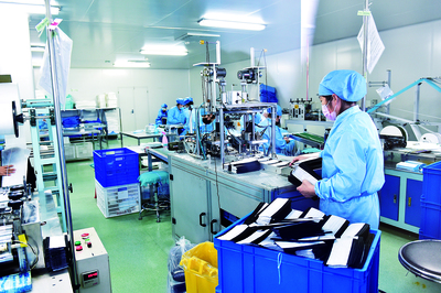 科技賦能，硬核支撐 長(zhǎng)春戰(zhàn)“疫”中的防護(hù)用品生產(chǎn)紀(jì)實(shí)